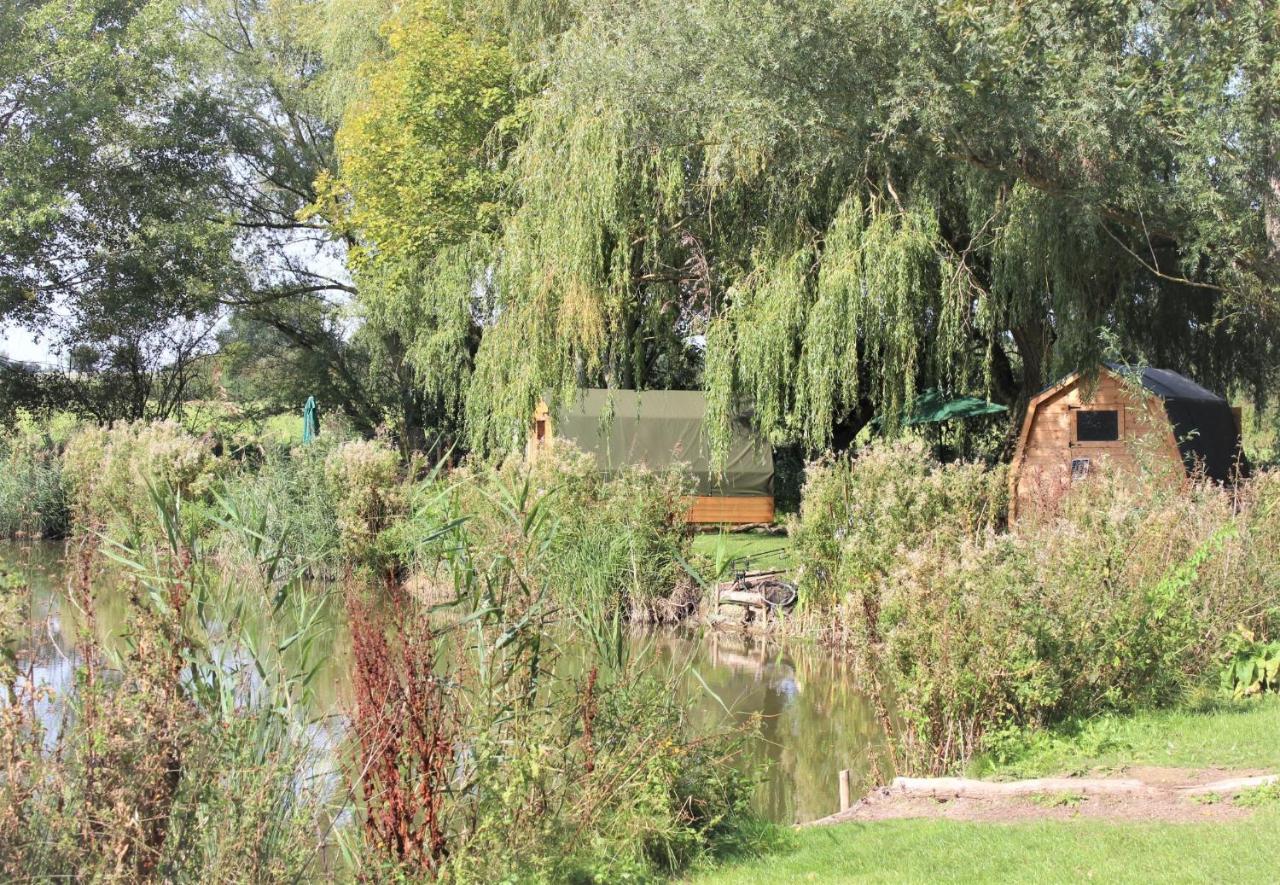 Hotel Rum Bridge "Owl Watch" Wooden Tipi à Sudbury  Extérieur photo