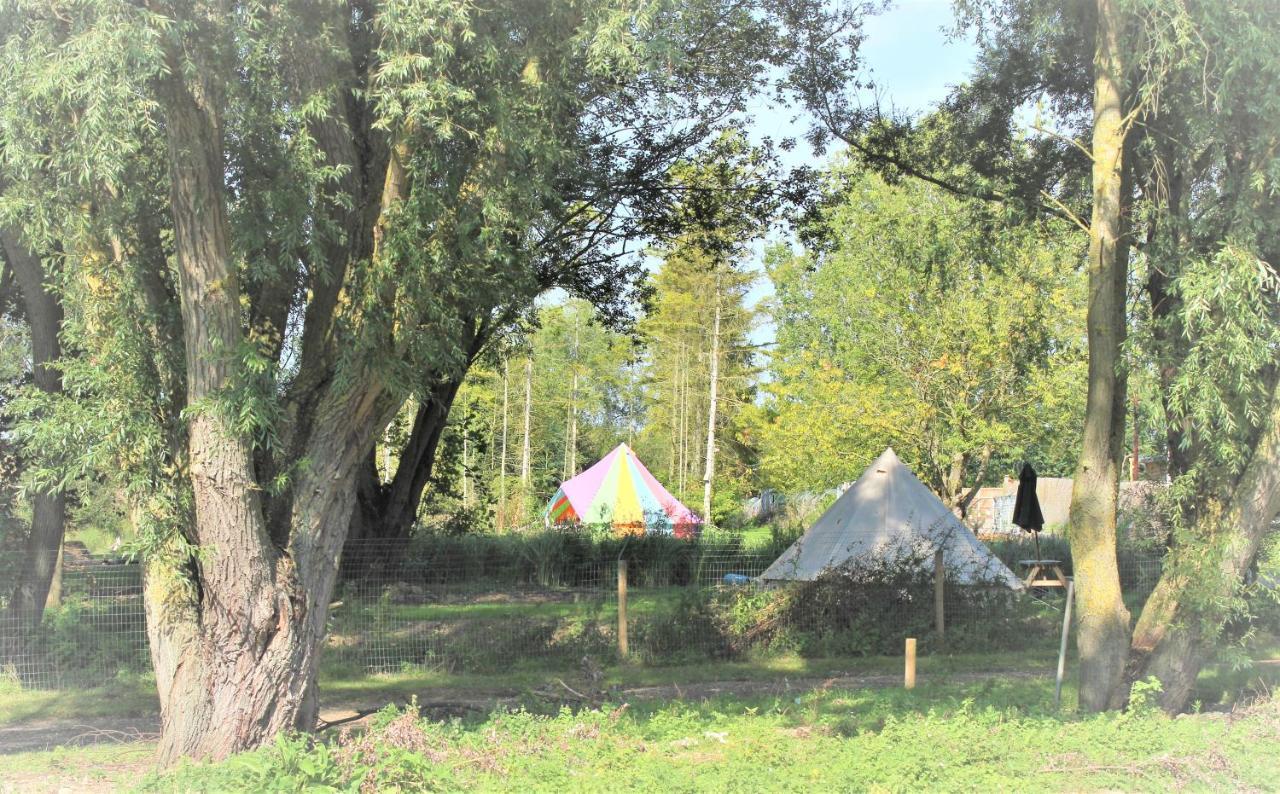 Hotel Rum Bridge "Owl Watch" Wooden Tipi à Sudbury  Extérieur photo
