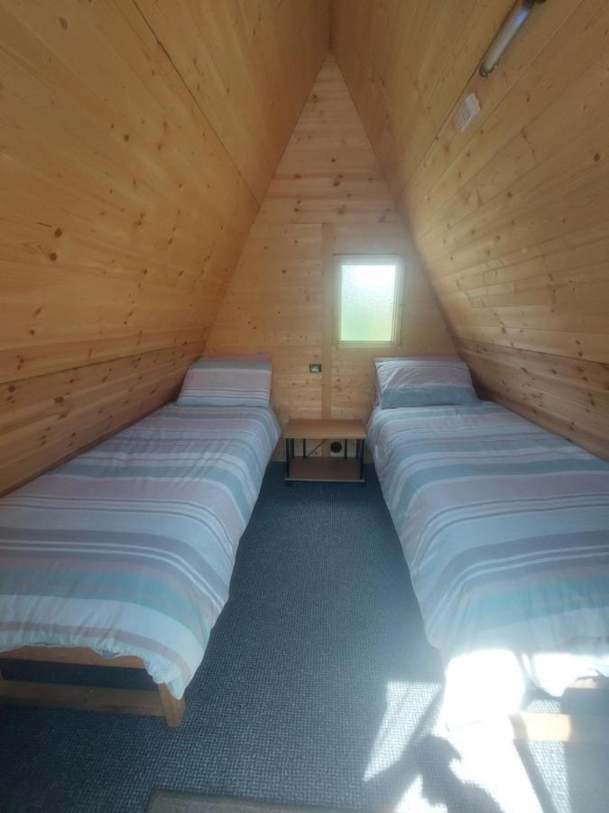 Hotel Rum Bridge "Owl Watch" Wooden Tipi à Sudbury  Extérieur photo