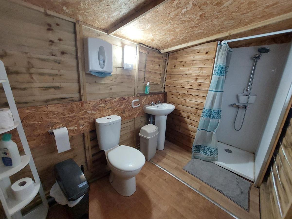 Hotel Rum Bridge "Owl Watch" Wooden Tipi à Sudbury  Extérieur photo